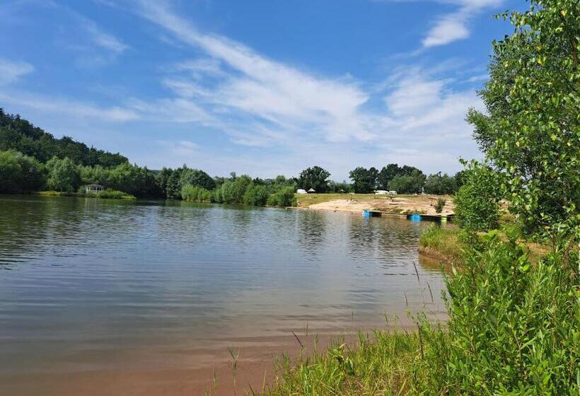 בית מלון כפרי Gajraj