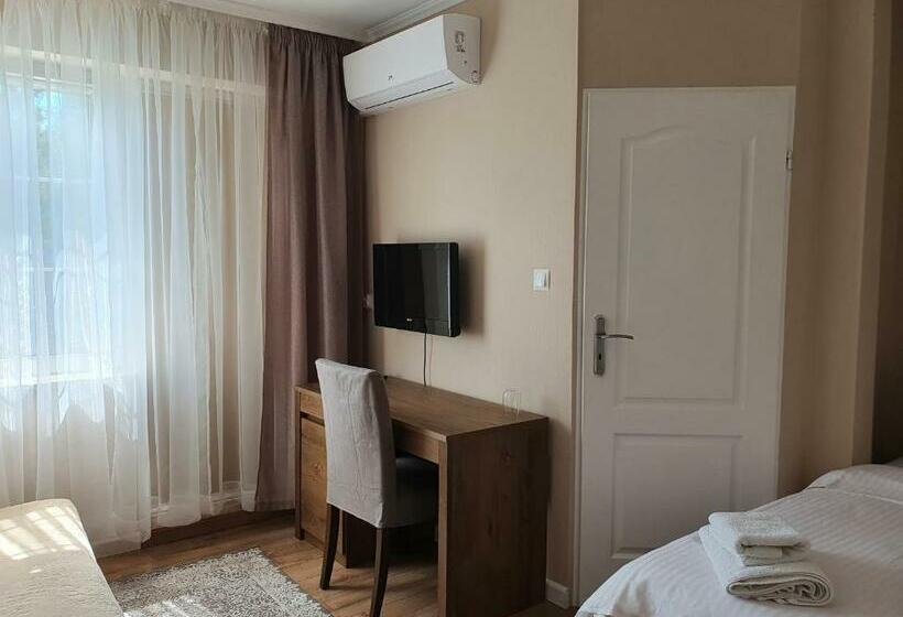 Отель Gościniec Kuklówka