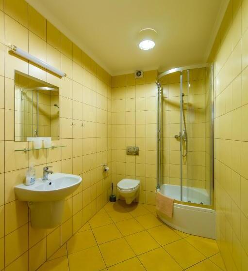 هتل Gościniec Promus