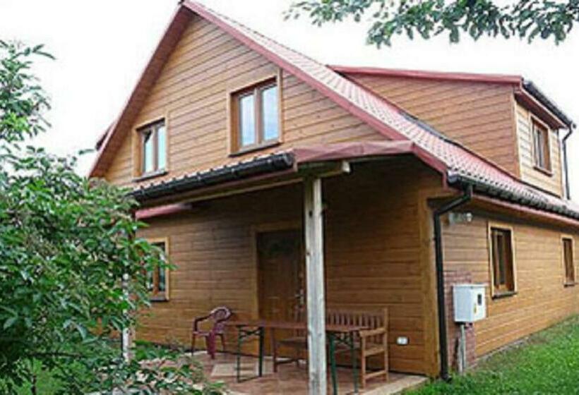 ホテル Gospodarstwo Agroturystyczne Bobrowa Zagroda