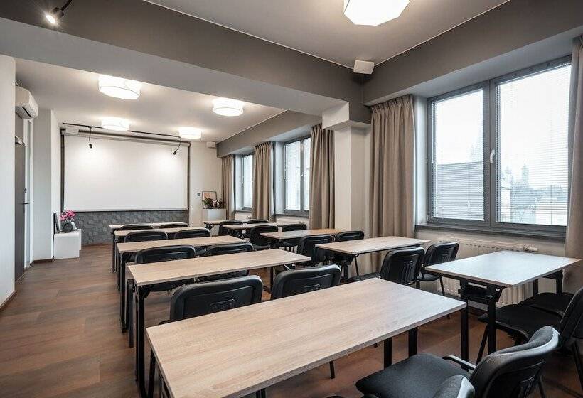 בית מלון כפרי Green