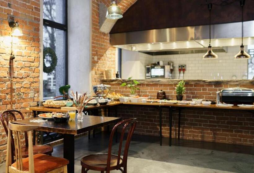 هتل Jazz Market Square Wroclaw