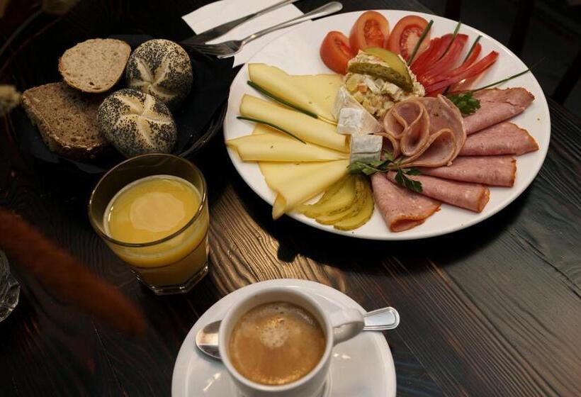 هتل Jazz Market Square Wroclaw