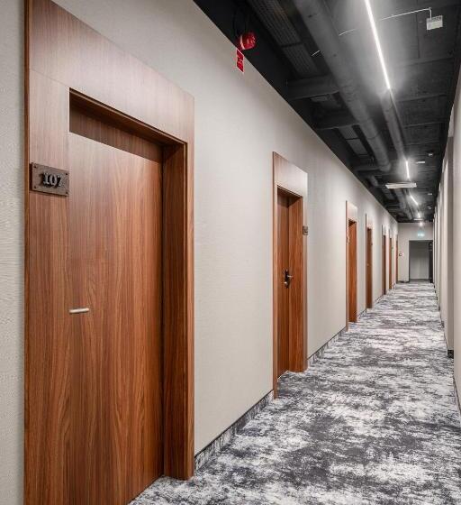 هتل Jazz Market Square Wroclaw