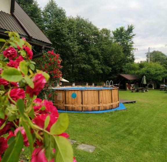 酒店 Noclegi U Kowalczykow