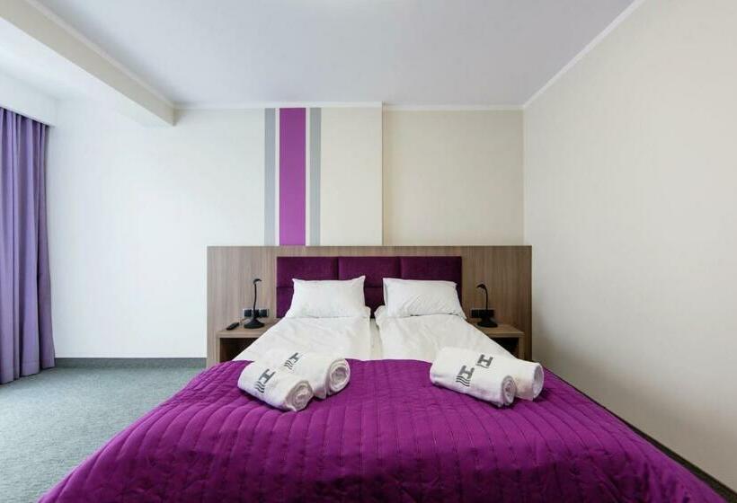 هتل Oskar Business & Spa