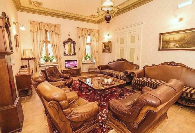 בית מלון כפרי Pałac Kursko