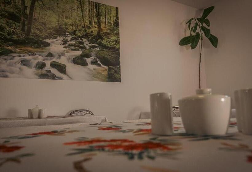 فندق Pod Limbami