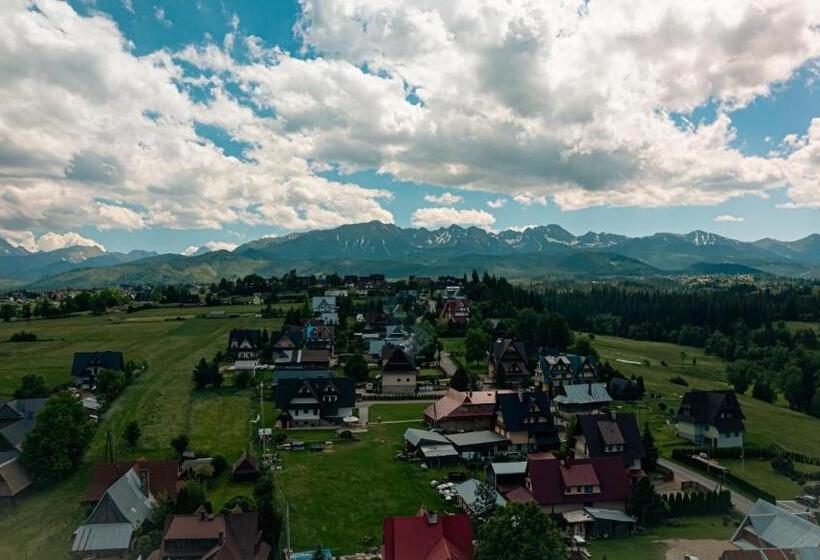 فندق Pod Limbami