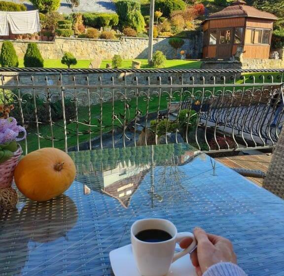 Отель Pokoje U Lalusia