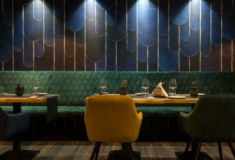 בית מלון כפרי Hrs Relax Rsw