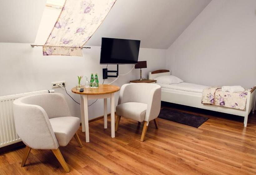 בית מלון כפרי Rozmaryn I Lawenda