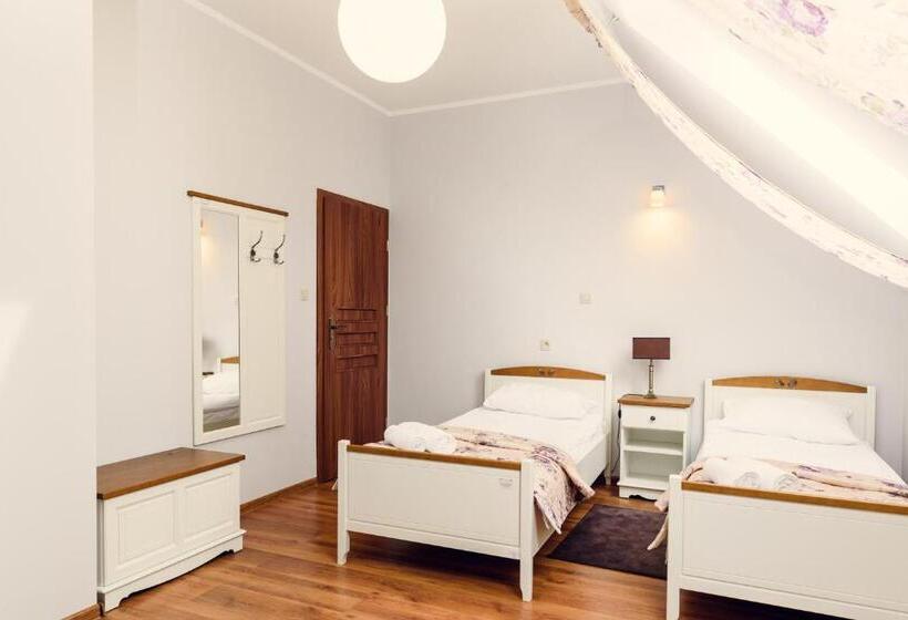 בית מלון כפרי Rozmaryn I Lawenda