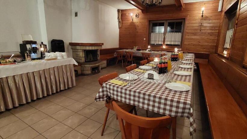 בית מלון כפרי Skalny Dworek