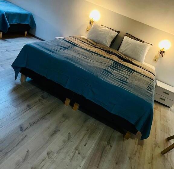 בית מלון כפרי Skalny Dworek