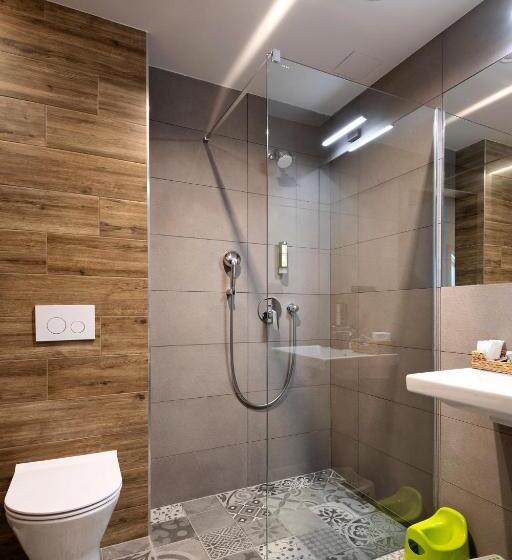 Ilkus Hotel & Restaurant