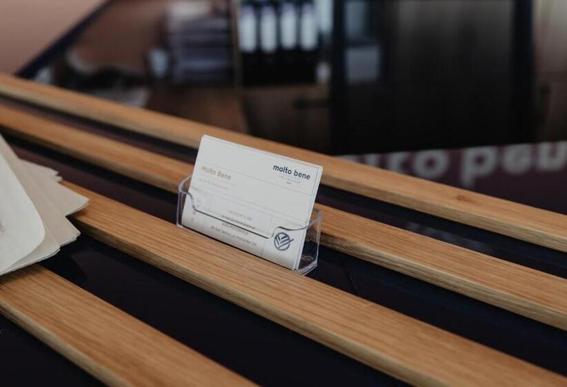 Molto Bene Hotel & Restaurant