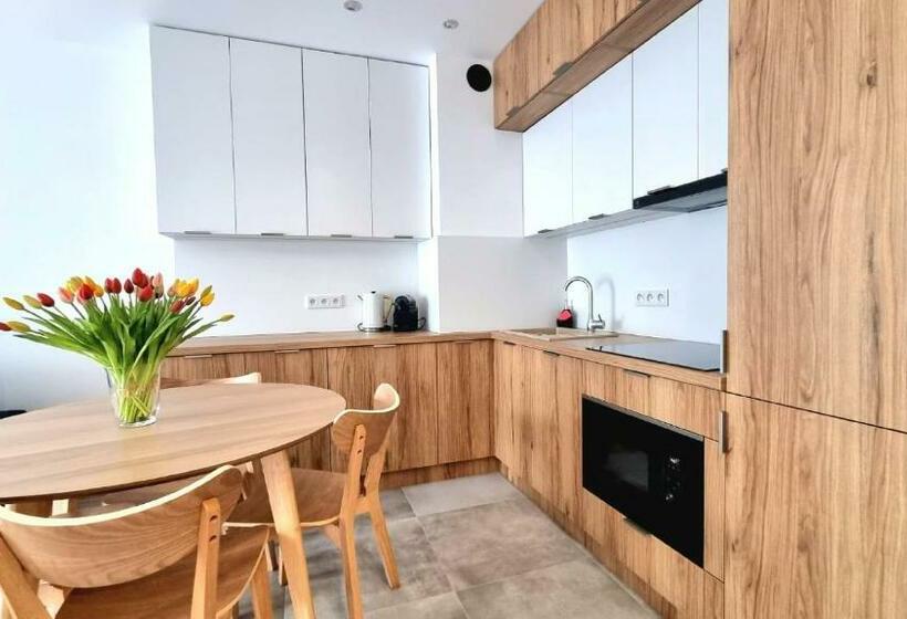 Nook Nook Apartments Bytkowska 103