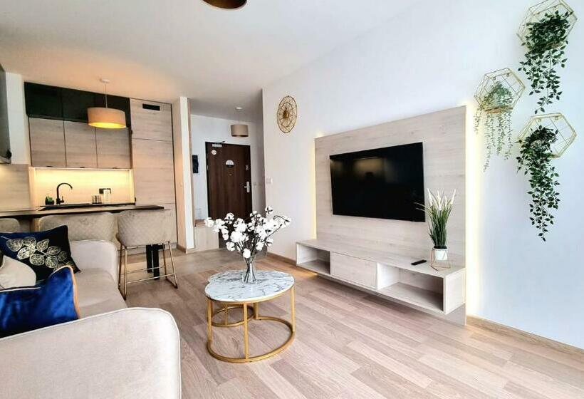 Nook Nook Apartments Bytkowska 103