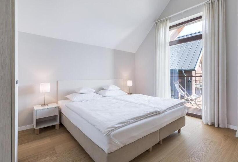 Osada śnieżka Koło Karpacza