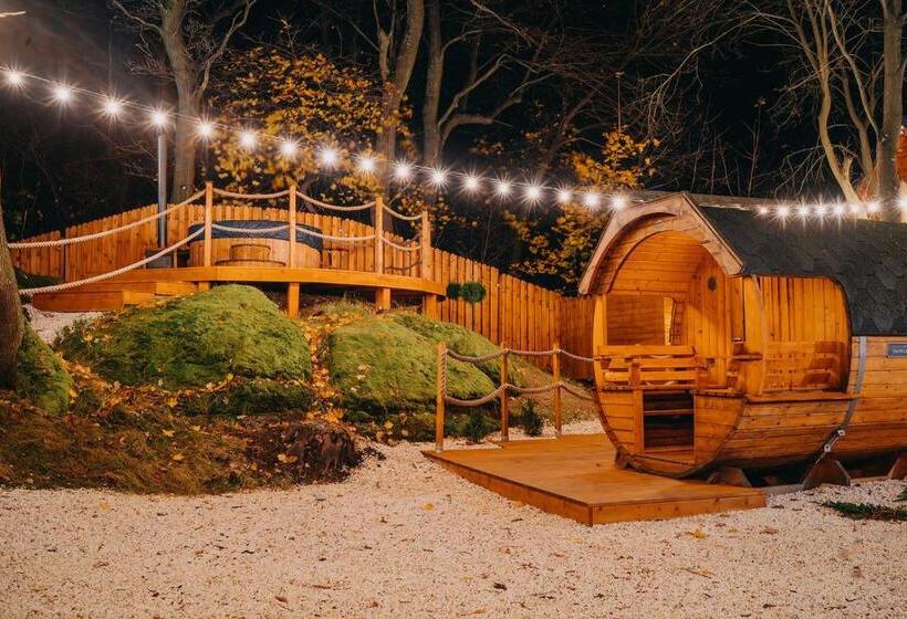 Osada śnieżka Koło Karpacza