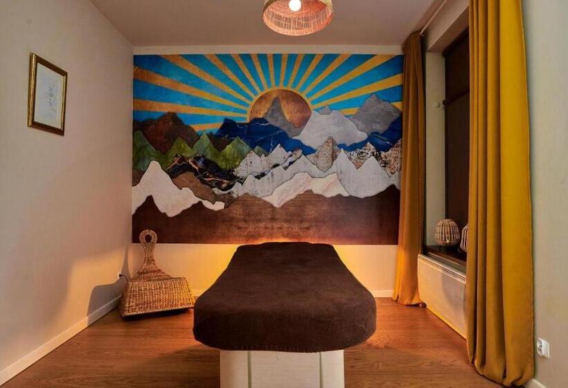 Osada śnieżka Koło Karpacza