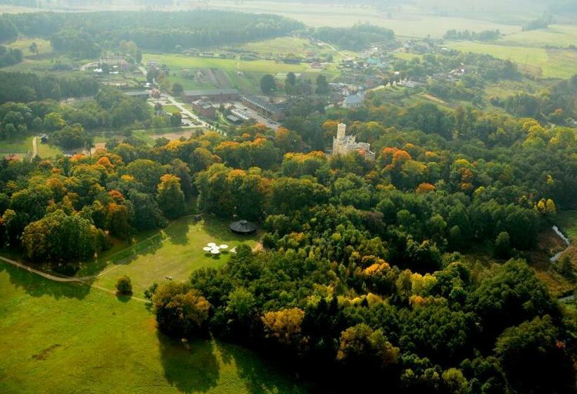 Pałac Mierzęcin Wellness & Wine Resort