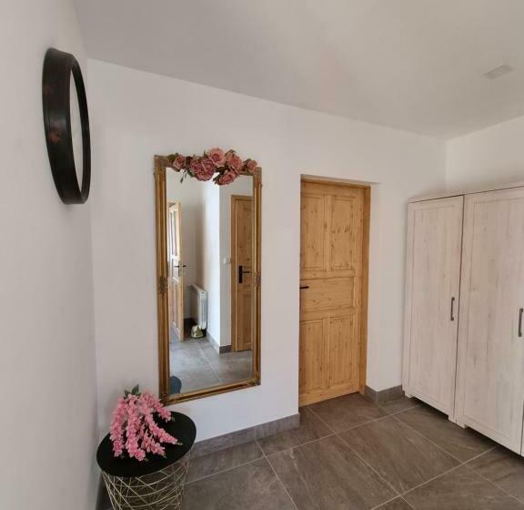 پانسیون Apartamenty Kolorowa