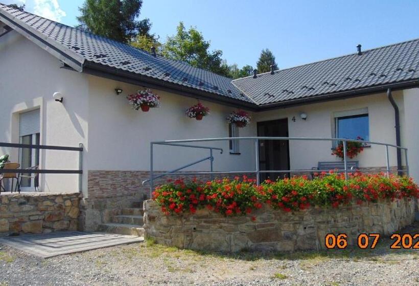 Пансион Apartamenty Mozaika Centrum Zdroju