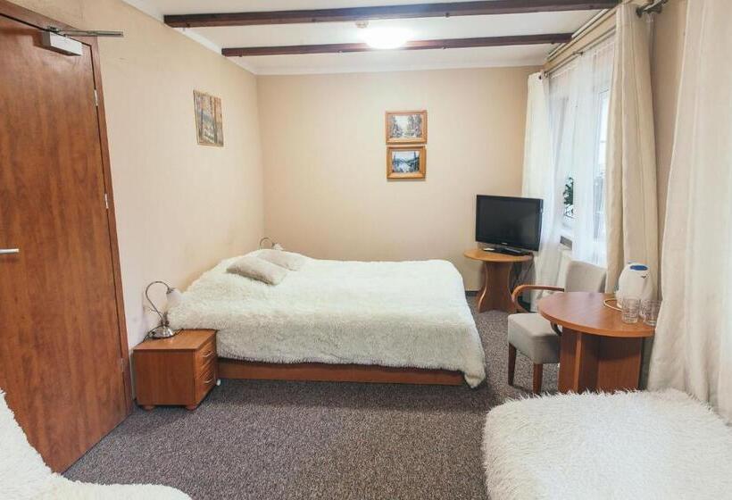 펜션 Dom Wypoczynkowy Topaz