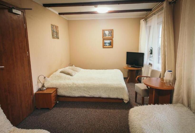 펜션 Dom Wypoczynkowy Topaz