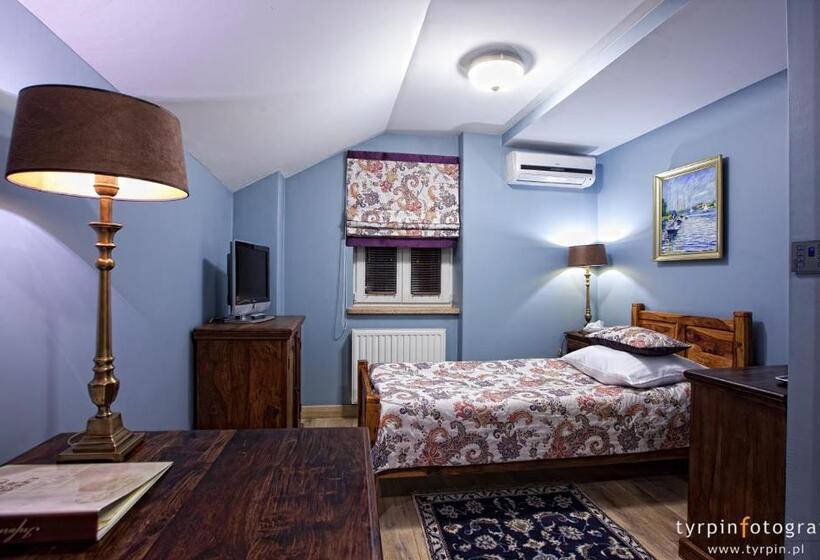 بنسيون Dwór Na Wolicy