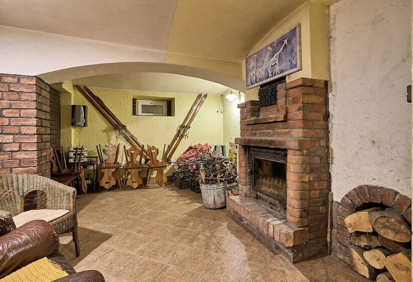 膳宿费 Jaś I Małgosia