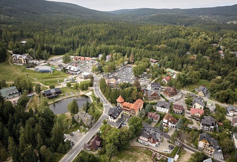 膳宿费 Jaś I Małgosia