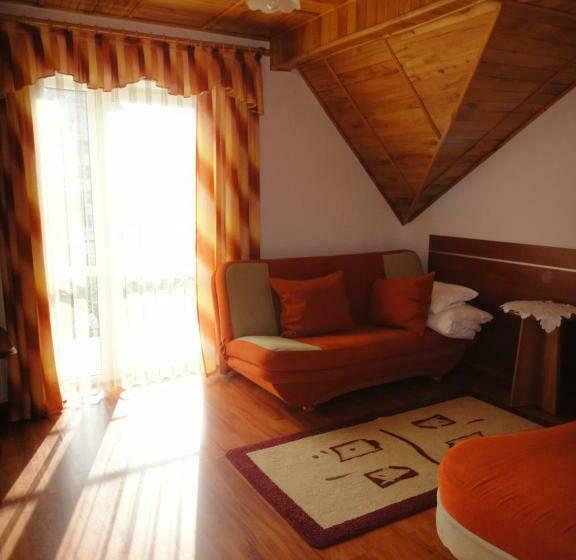 پانسیون Mirex