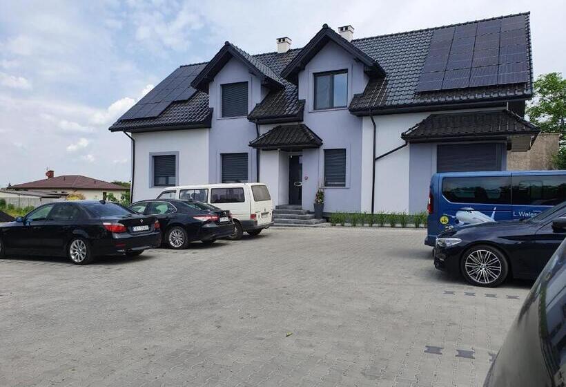 پانسیون Noclegi 24/h Leszczynek