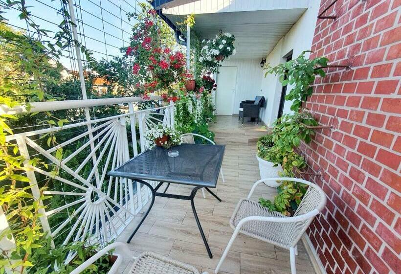 Пансион Pałacyk Chojnów