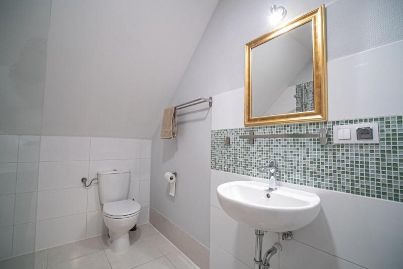 פנסיון Pod Lipami