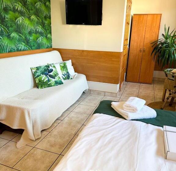 Пансион Pokoje Gościnne Azaliowa 34 Mielno