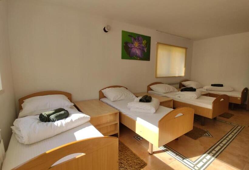 بنسيون Pokoje U Marii I Piotra