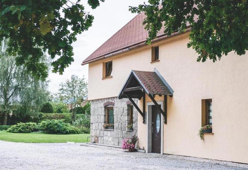 펜션 Przystanek Czarne