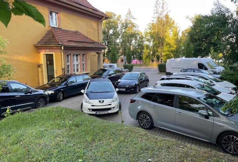 پانسیون Villa Capitol