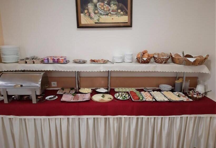 بنسيون Villa Eldorado