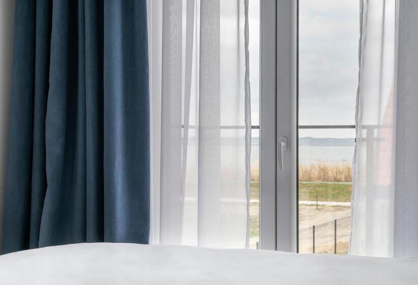 펜션 W Starym Porcie   Pokój Z Widokiem Na Zalew Wiślany Balkonem I Antresolą