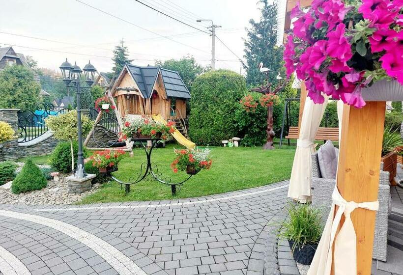 פנסיון Willa Chwost  Pokoje Apartamenty W Pobliżu Zakopanego