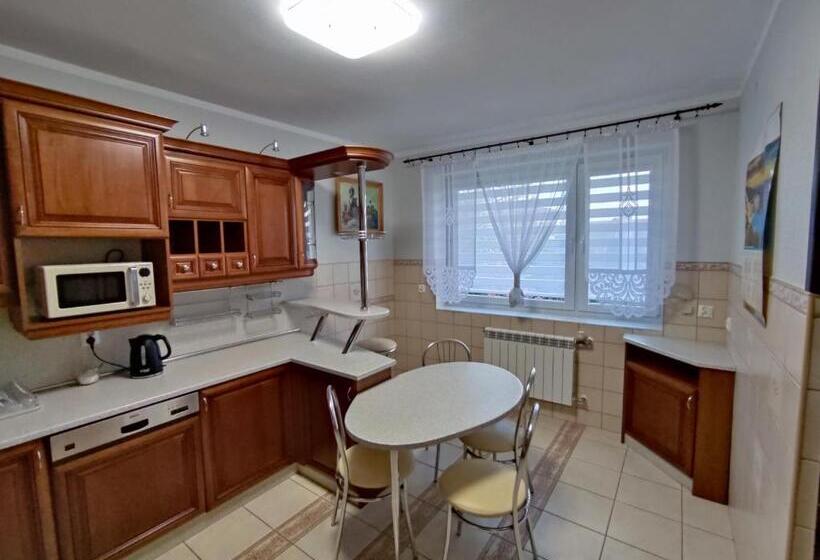 膳宿费 Willa Jutrzenka