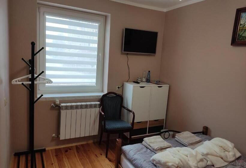 膳宿费 Willa Jutrzenka