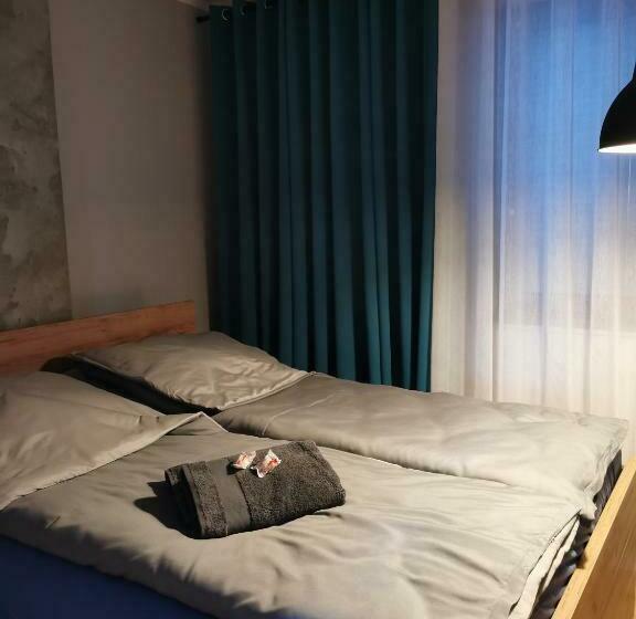 膳宿费 Willa Pod Złotym Groniem