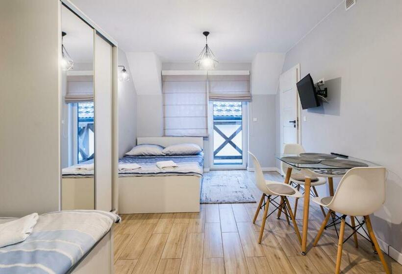 Apartamenty,pokoje Paholski