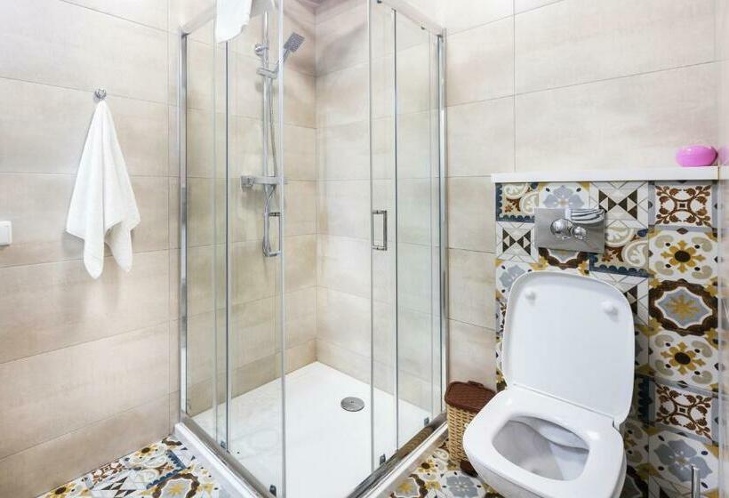 Apartamenty,pokoje Paholski